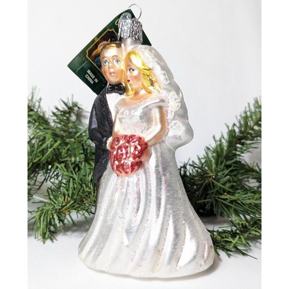 Bridal Couple Retired Old World Christmas Ornament - Picture 5 of 6